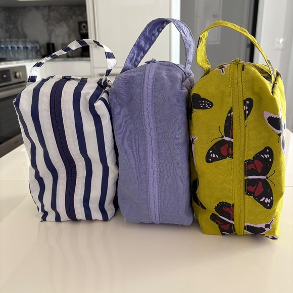 3 X BAGGU Dopp Kit ~ Iris ~ Marine ~ Butterfly - Picture 8 of 11
